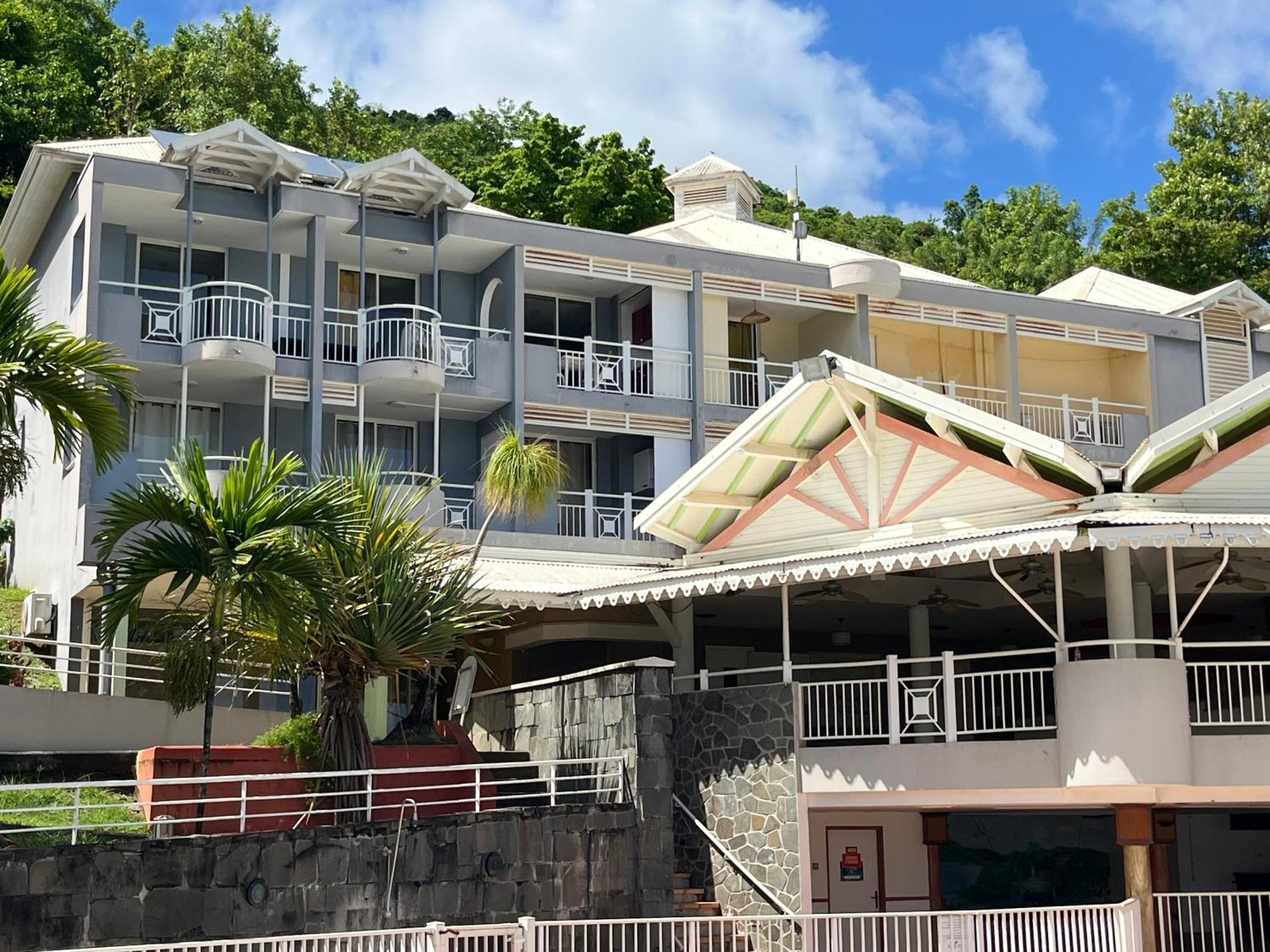 Studio Harmony-Residence Hoteliere -Randonnee-Surf-Restaurant- Superbe Vue Sur Mer-100M De La Plage Ла-Трініте Екстер'єр фото